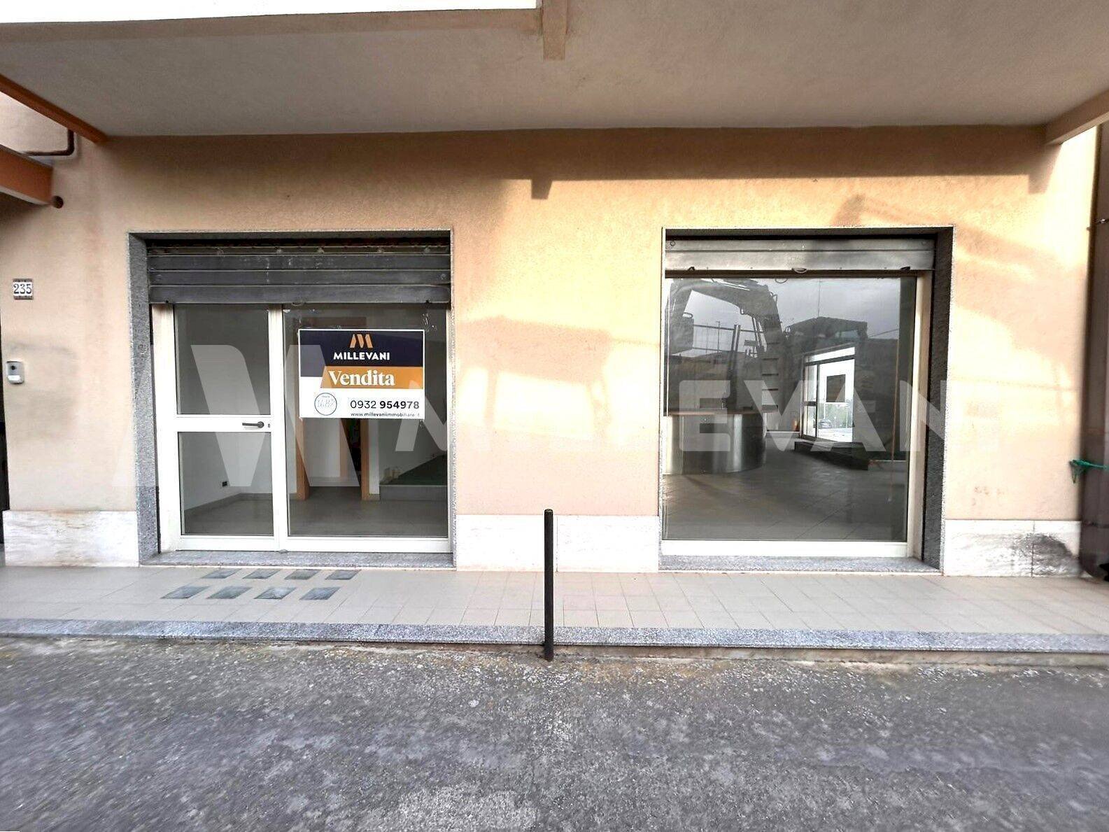 Foto 1 - Locale Commerciale Via Risorgimento
 
231, Modica - foto 1