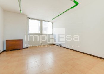 Foto 15 - Office via cristoforo colombo
 
100, Conegliano - photo 15