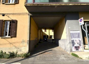 Foto 5 - Capannone obizzone da bernareggio
 
41, Bernareggio - foto 5