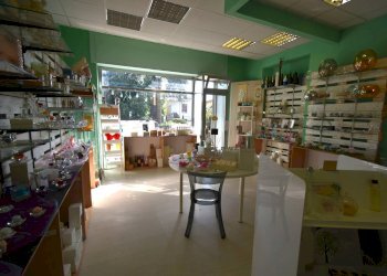Foto 2 - Attività Commerciale obizzone da bernareggio
43, Bernareggio - foto 2