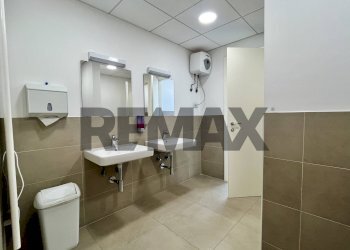 Bagno - Office Via Magatti
3, Varese - photo 10