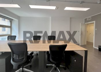 Ufficio - Office Via Magatti
3, Varese - photo 14