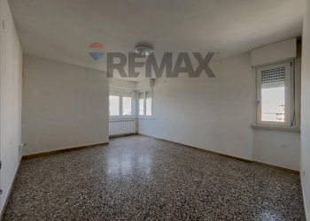 Stanza vuota - Appartamento Piazza Giuseppe Mazzini
 
26, Lanciano - foto 18