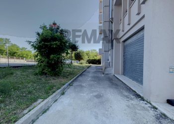 Terrazza - Appartamento Piazza Giuseppe Mazzini
 
26, Lanciano - foto 52