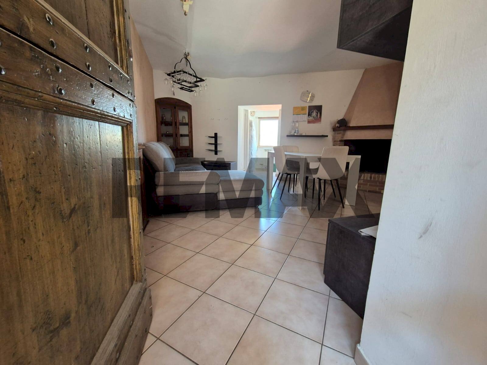 Sala da pranzo - Casa semi indipendente Corso Silvio Spaventa
41, Bomba - foto 3