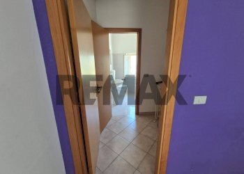 Hall / corridoio - Casa semi indipendente Corso Silvio Spaventa
 
41, Bomba - foto 11