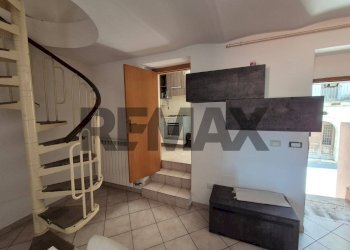 Scale - Casa semi indipendente Corso Silvio Spaventa
 
41, Bomba - foto 28