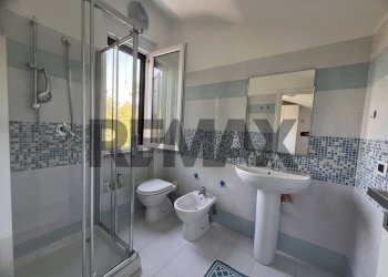 Bagno - Villa Bifamiliare Contrada Coste Del Mulino
 
48, Rocca San Giovanni - foto 20