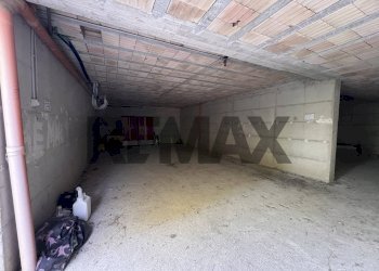 Parcheggio - Villa Bifamiliare Contrada Coste Del Mulino
 
48, Rocca San Giovanni - foto 24