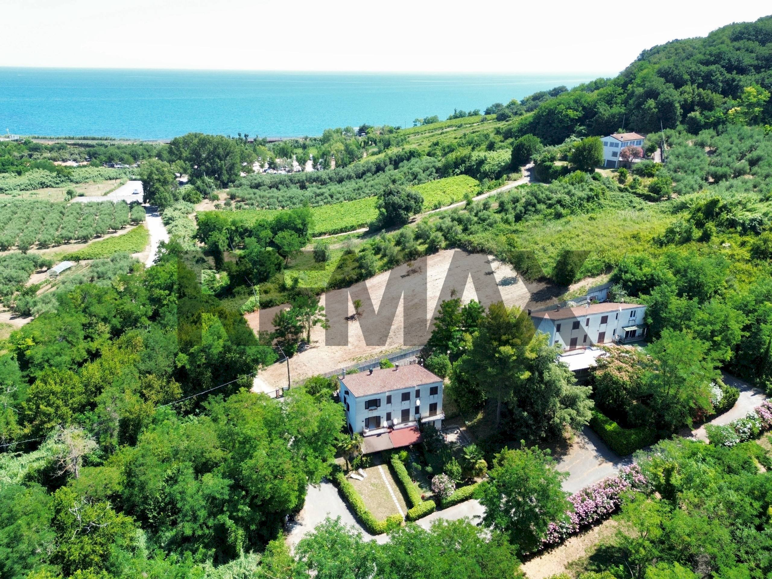 Vista dell\'acqua - Quadrilocale Contrada Coste Del Mulino
48, Rocca San Giovanni - foto 2