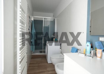Bagno - Semi-detached house Contrada Costa di Chieti
 
15, Lanciano - photo 14