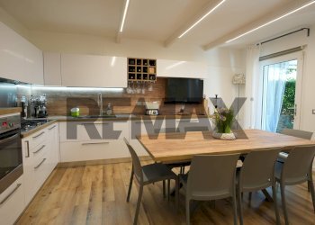 Cucina - Semi-detached house Contrada Costa di Chieti
 
15, Lanciano - photo 16