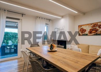 Sala da pranzo - Semi-detached house Contrada Costa di Chieti
 
15, Lanciano - photo 17