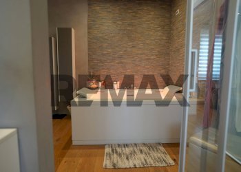 Bagno - Semi-detached house Contrada Costa di Chieti
 
15, Lanciano - photo 26