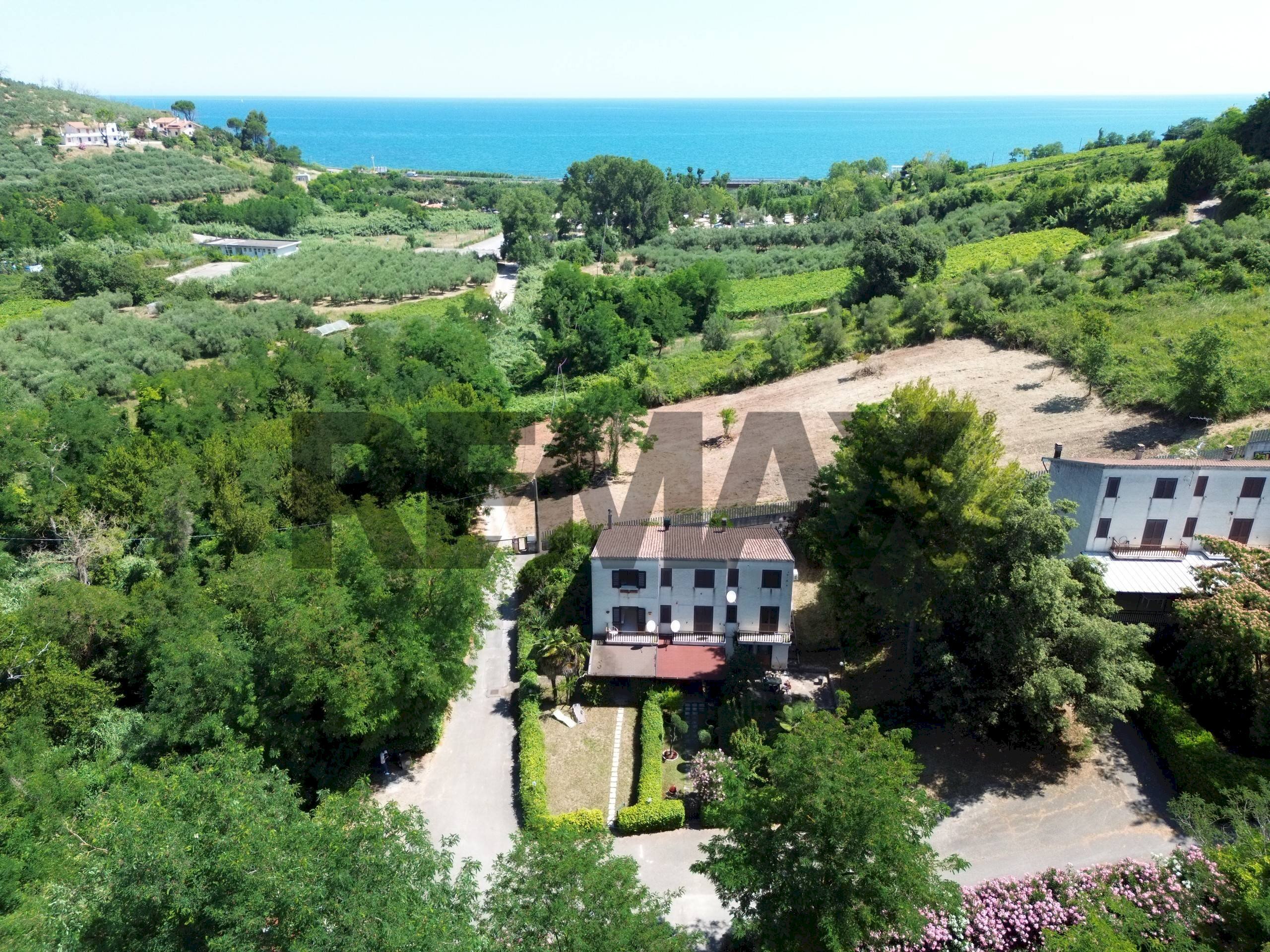 Vista dell\'acqua - Semi-detached house Contrada foce
snc, Rocca San Giovanni - photo 2