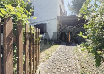 Giardino - Semi-detached house Contrada foce
 
snc, Rocca San Giovanni - photo 20