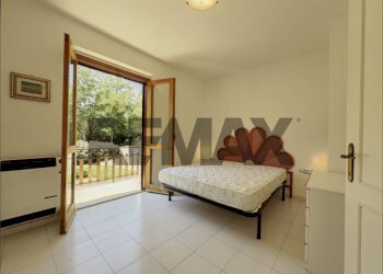 Camera / camera da letto - Semi-detached house Contrada foce
 
snc, Rocca San Giovanni - photo 34