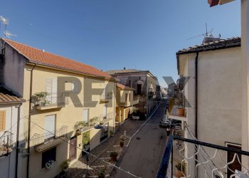 Edificio all\'aperto - Casa semi indipendente Corso Adriatico
 
39, Villalfonsina - foto 29