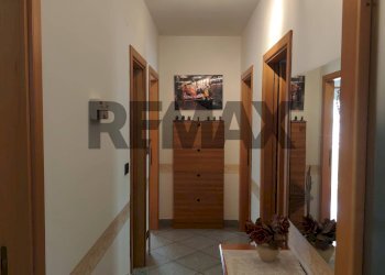 Hall / corridoio - Apartment Via Olimpia
 
4, Castel Frentano - photo 14