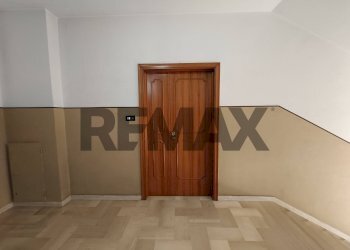 Hall / corridoio - Quadrilocale Via Parma
 
2, Lanciano - foto 42