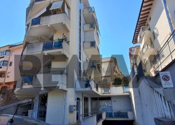 Edificio all\'aperto - Bilocale Via Guido Rosato
46/A, Lanciano - foto 2