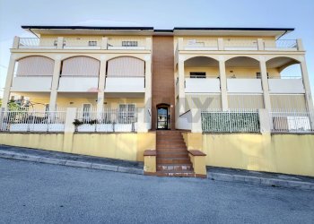 Edificio all\'aperto - Apartment Via Teofilo Patini
 
50, Castel Frentano - photo 1