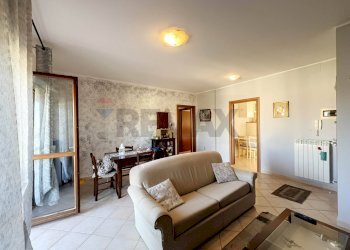 Sala da pranzo - Apartment Via Teofilo Patini
 
50, Castel Frentano - photo 10