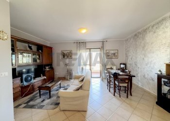 Sala da pranzo - Apartment Via Teofilo Patini
 
50, Castel Frentano - photo 23