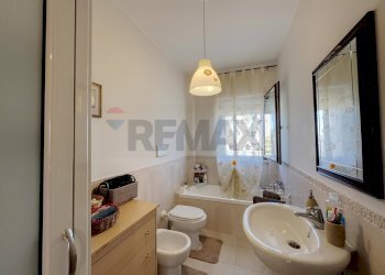 Bagno - Apartment Via Teofilo Patini
 
50, Castel Frentano - photo 27