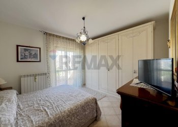 Camera / camera da letto - Apartment Via Teofilo Patini
 
50, Castel Frentano - photo 43