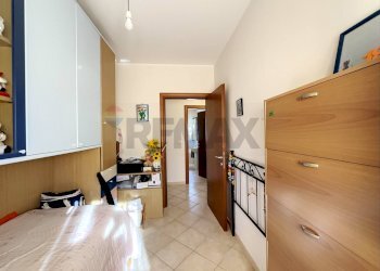 Camera / camera da letto - Apartment Via Teofilo Patini
 
50, Castel Frentano - photo 55