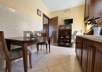 Sala da pranzo - Villa a Schiera Contrada Passo Tucci
26, San Vito Chietino - foto 17