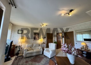 Soggiorno - Villa a Schiera Contrada Passo Tucci
26, San Vito Chietino - foto 19