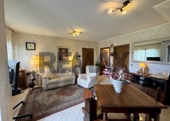 Sala da pranzo - Villa a Schiera Contrada Passo Tucci
26, San Vito Chietino - foto 20