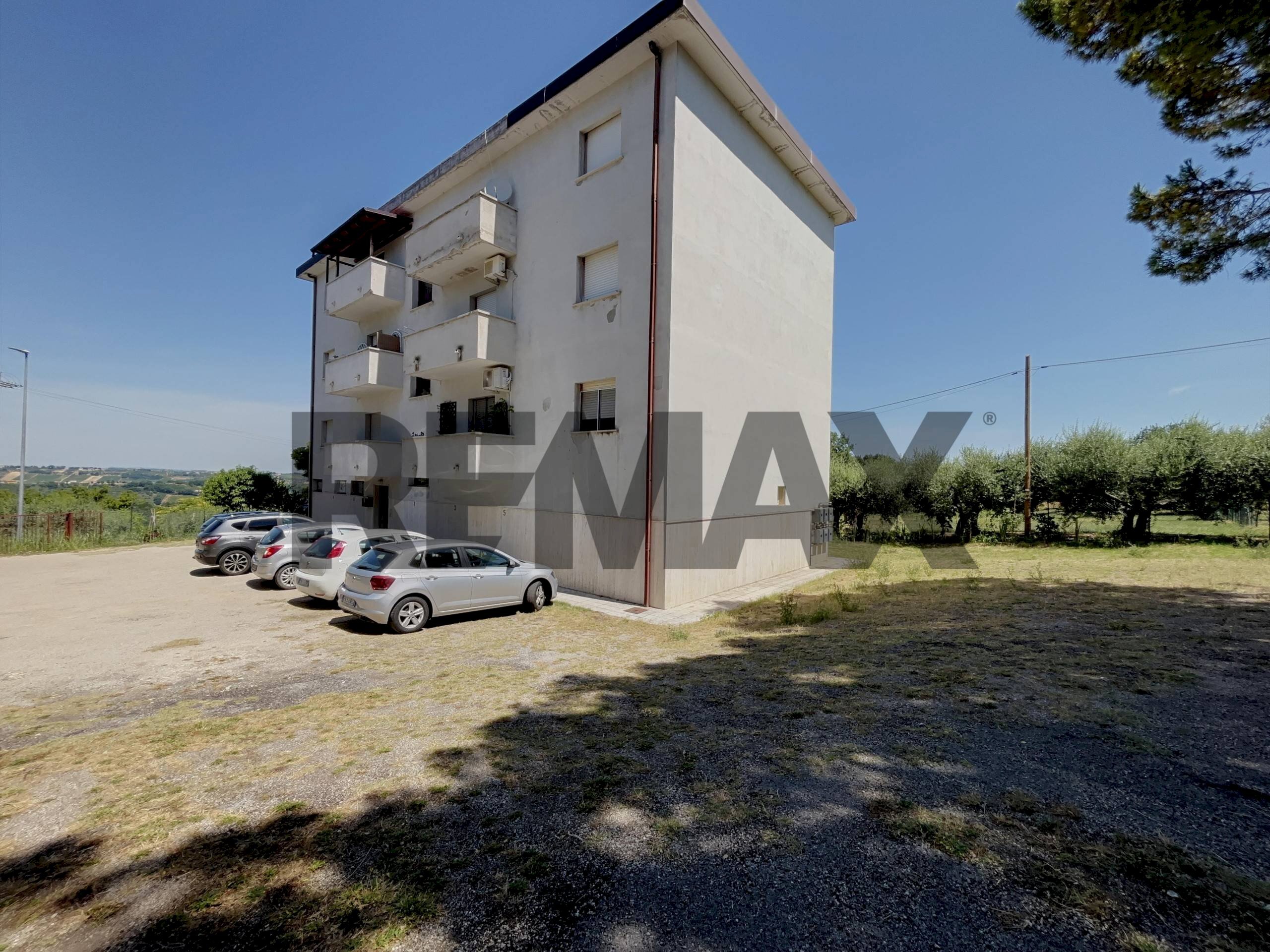 Edificio all\'aperto - Apartment Via Ruella
3, Ari - photo 3