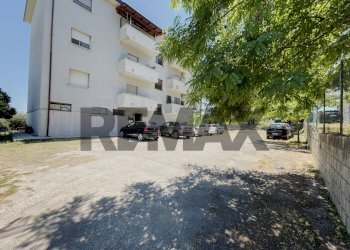 Edificio all\'aperto - Apartment Via Ruella
 
3, Ari - photo 2
