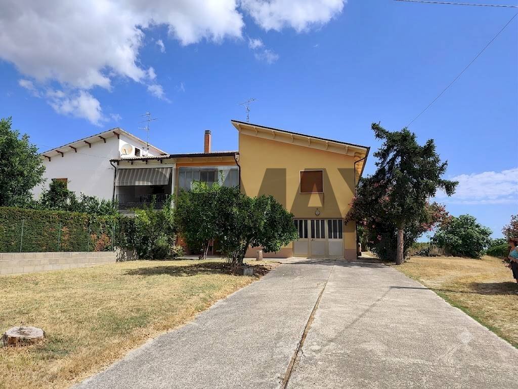 Casa all\'aperto - Semi-detached house C.da Piano Croce
32, Pollutri - photo 2