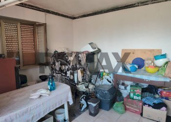 Dispensa di stoccaggio - Semi-detached house C.da Piano Croce
 
32, Pollutri - photo 9