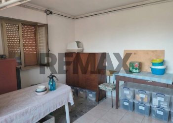 Sala da pranzo - Semi-detached house C.da Piano Croce
 
32, Pollutri - photo 16