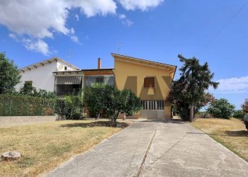 Casa all\'aperto - Semi-detached house C.da Piano Croce
 
32, Pollutri - photo 1