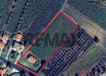 Posizione della mappa - Semi-detached house C.da Piano Croce
 
32, Pollutri - photo 31
