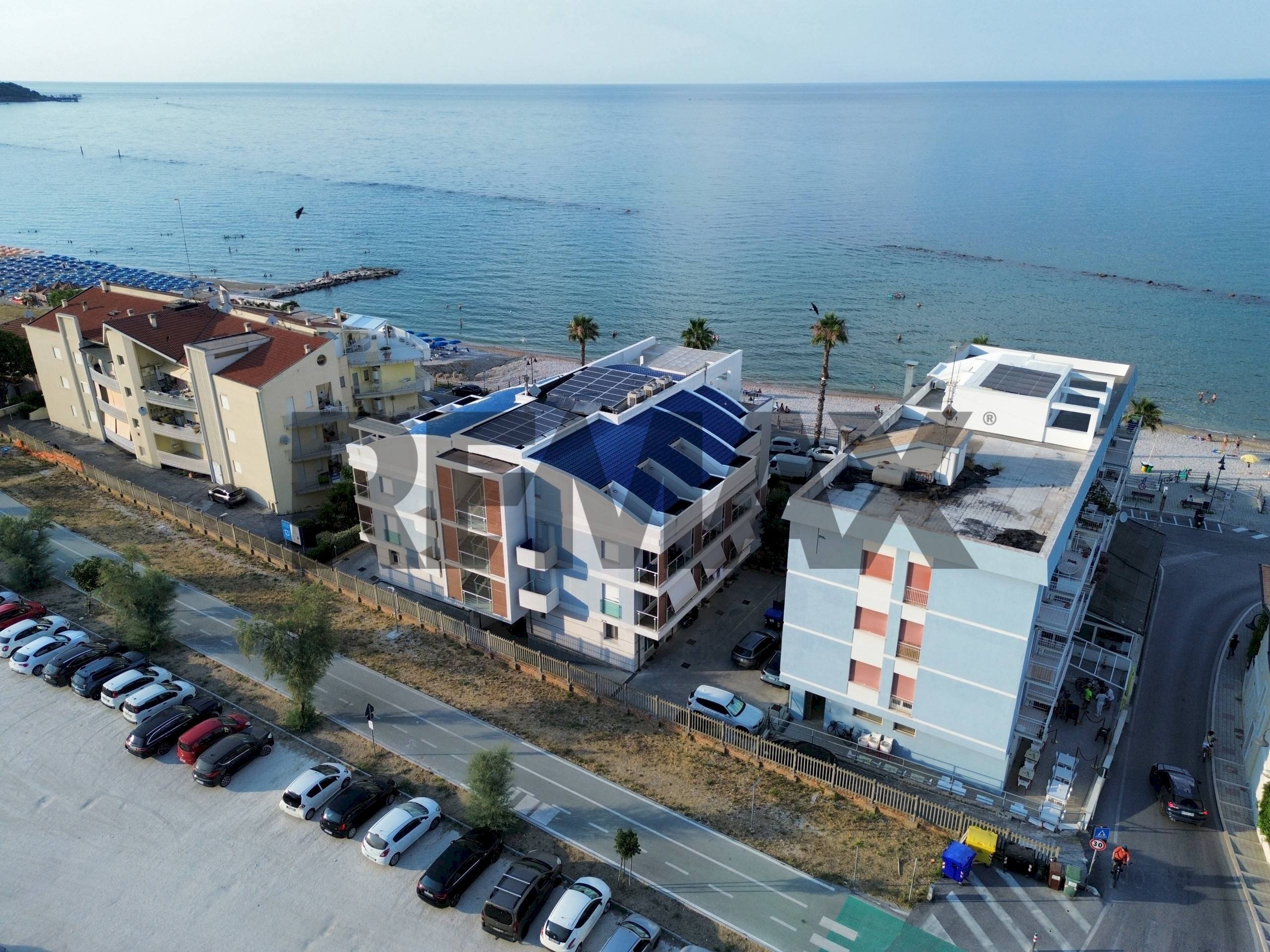 Vista dell\'acqua - Commercial Premises Via Lungomare
12, Fossacesia - photo 2