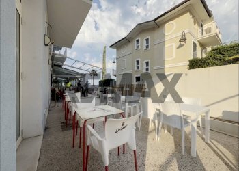 Terrazza - Commercial Premises Via Lungomare
12, Fossacesia - photo 14