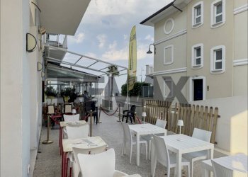 Terrazza - Commercial Premises Via Lungomare
12, Fossacesia - photo 15