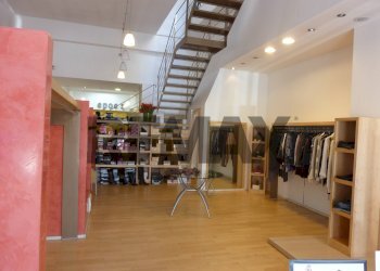 Cabina armadio - Locale Commerciale Viale Monastir
44, Cagliari - foto 5