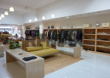 Cabina armadio - Locale Commerciale Viale Monastir
44, Cagliari - foto 13