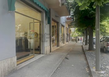 Edificio all\'aperto - Locale Commerciale Viale Cappuccini
96, Lanciano - foto 1