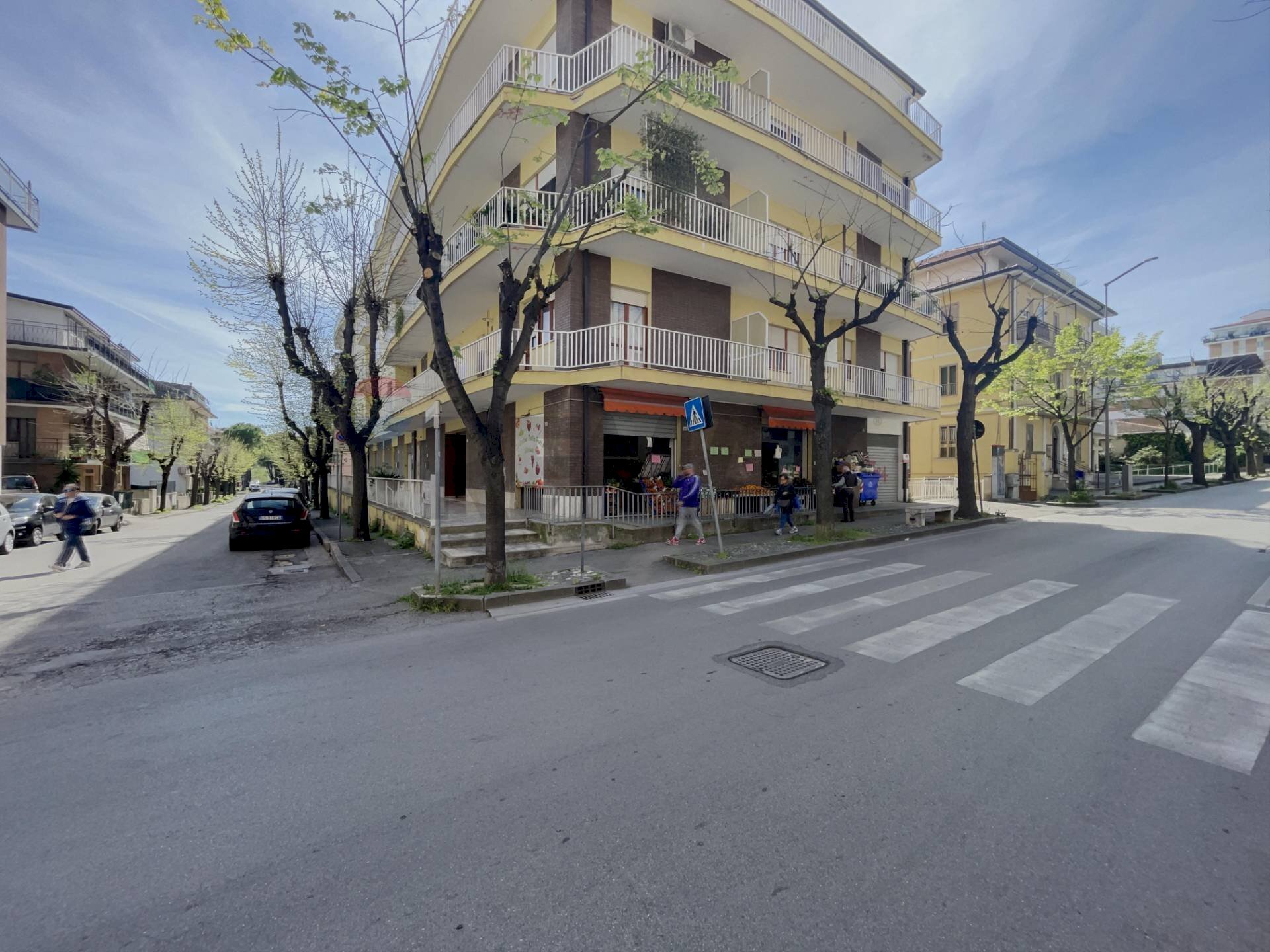 Edificio all\'aperto - Quadrilocale Via Adamo Giangiulio
4, Lanciano - foto 2