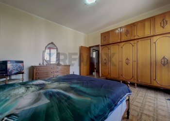 Camera / camera da letto - Quadrilocale Via Adamo Giangiulio
 
4, Lanciano - foto 26