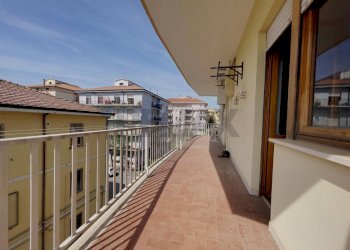 Balcone - Quadrilocale Via Adamo Giangiulio
 
4, Lanciano - foto 34